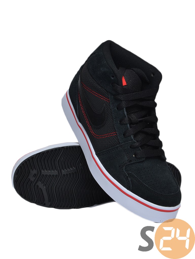 Nike  Deszkás cipö 429662