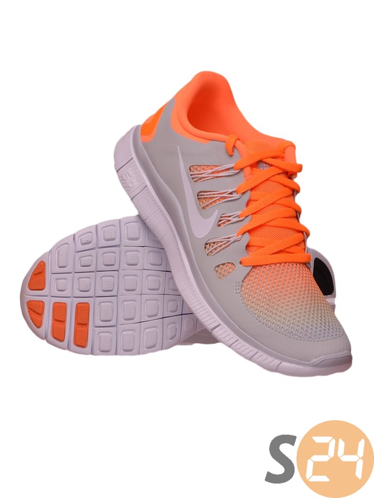 Nike  Futó cipö 580601-0810