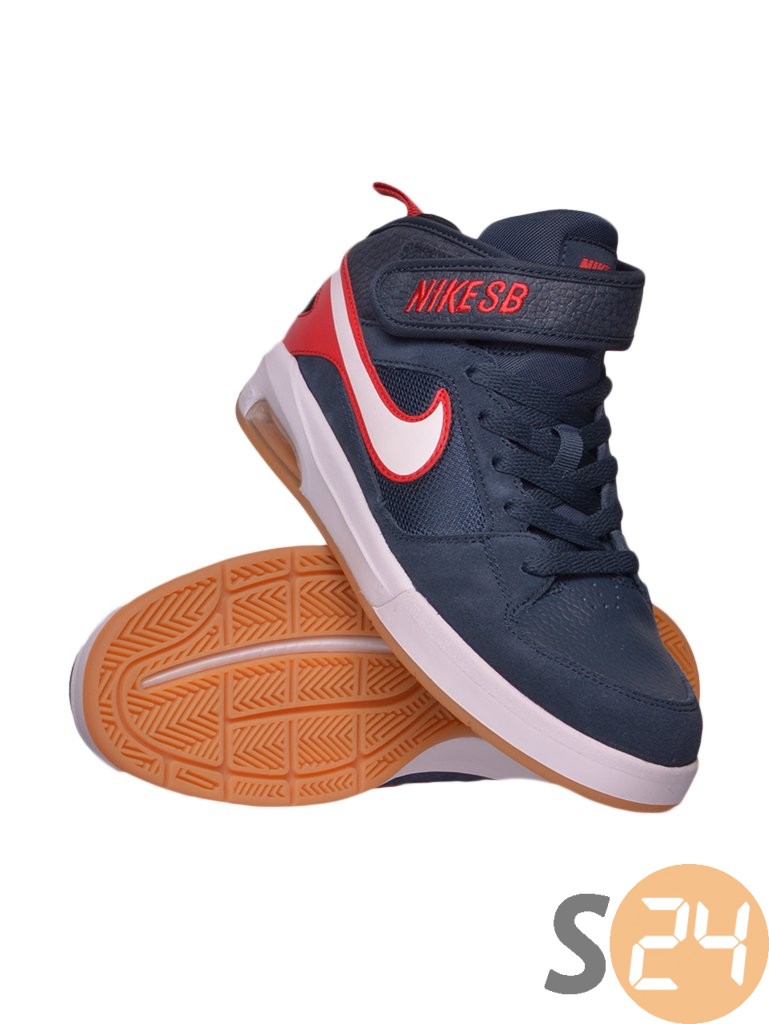 Nike  Deszkás cipö 616351