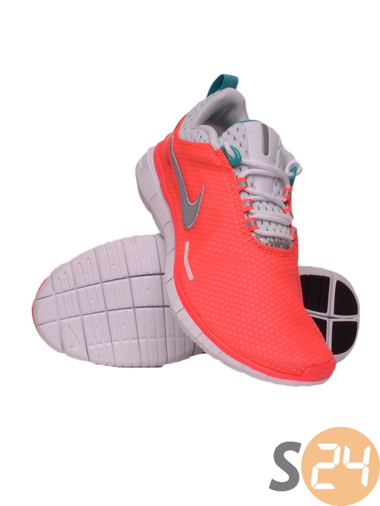 Nike  Futó cipö 644450