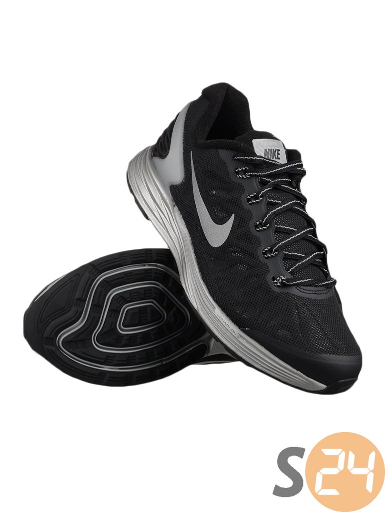 Nike  Futó cipö 685710-0001
