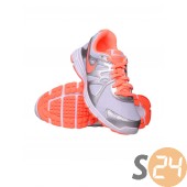 Nike  Futó cipö 555090