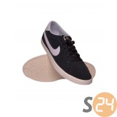 Nike  Utcai cipö 555244
