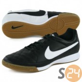 Nike  Foci cipö 631283-0010