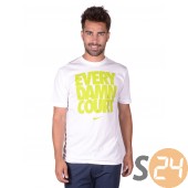 Nike  Rövid ujjú t shirt 639421